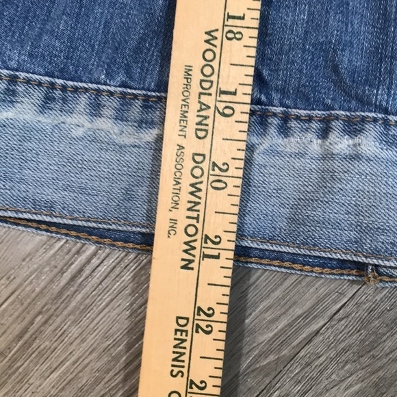 True Religion Jimmy Light Wash Distressed Trucker Denim Jacket size S - Picture 10 of 11